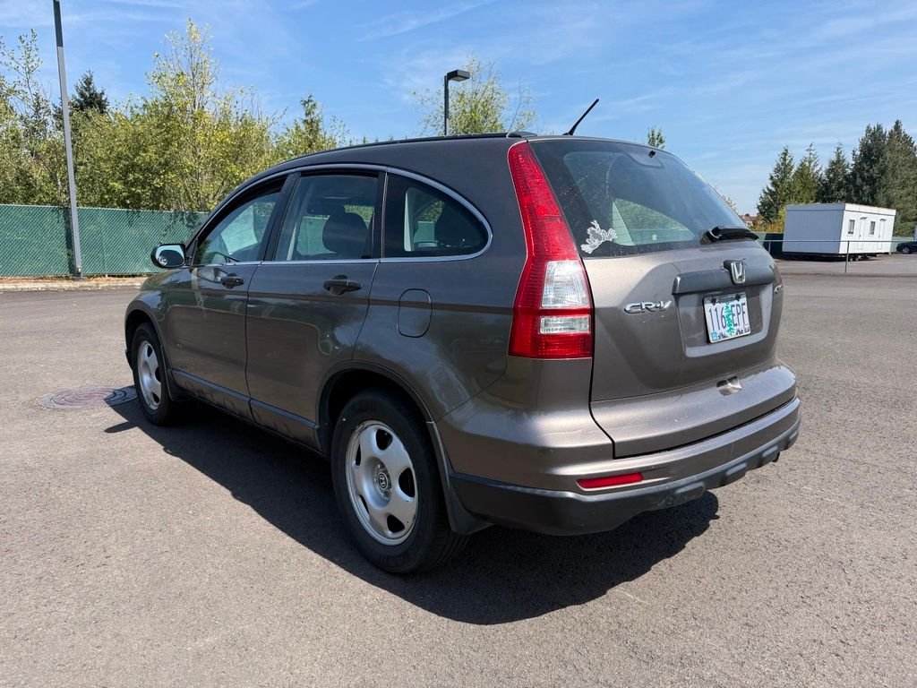 Used 2010 Urban Titanium Metallic Honda LX image 4