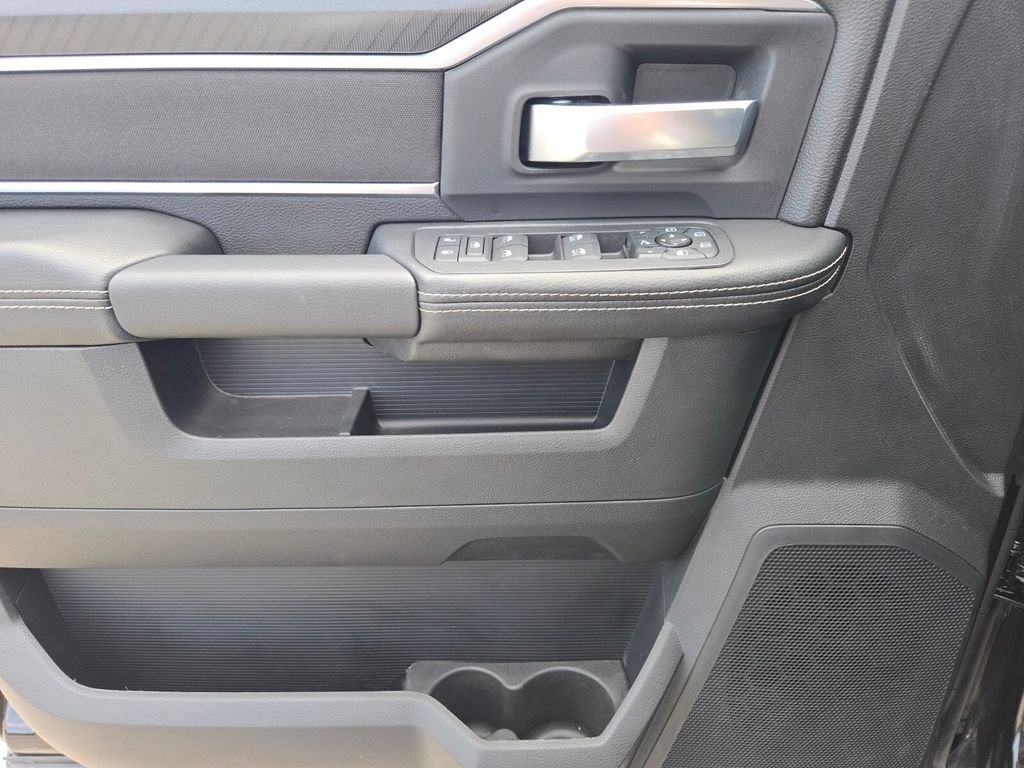2025 RAM 2500 Big Horn - Photo 9