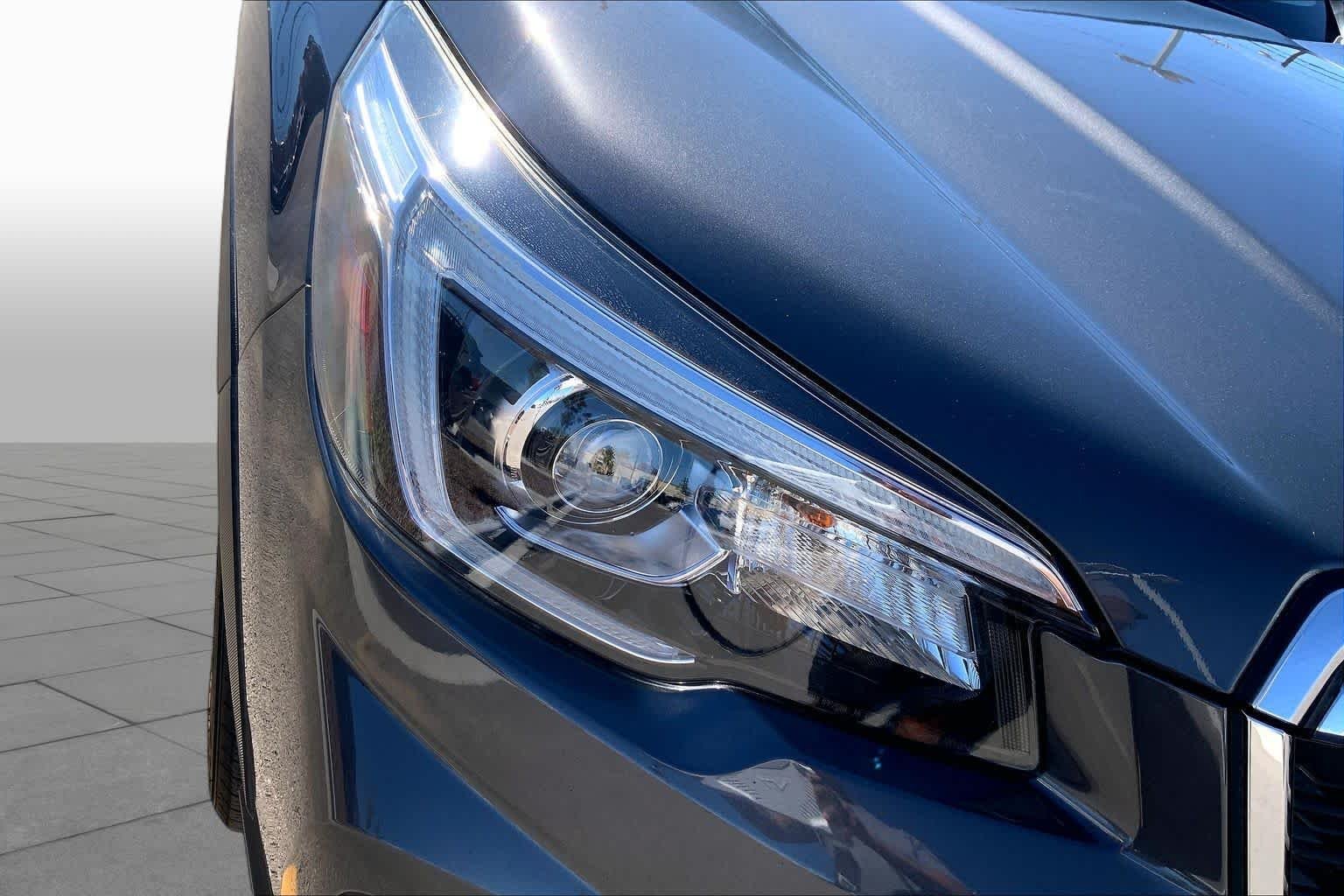Used 2020 Magnetite Gray Metallic Subaru Touring image 25