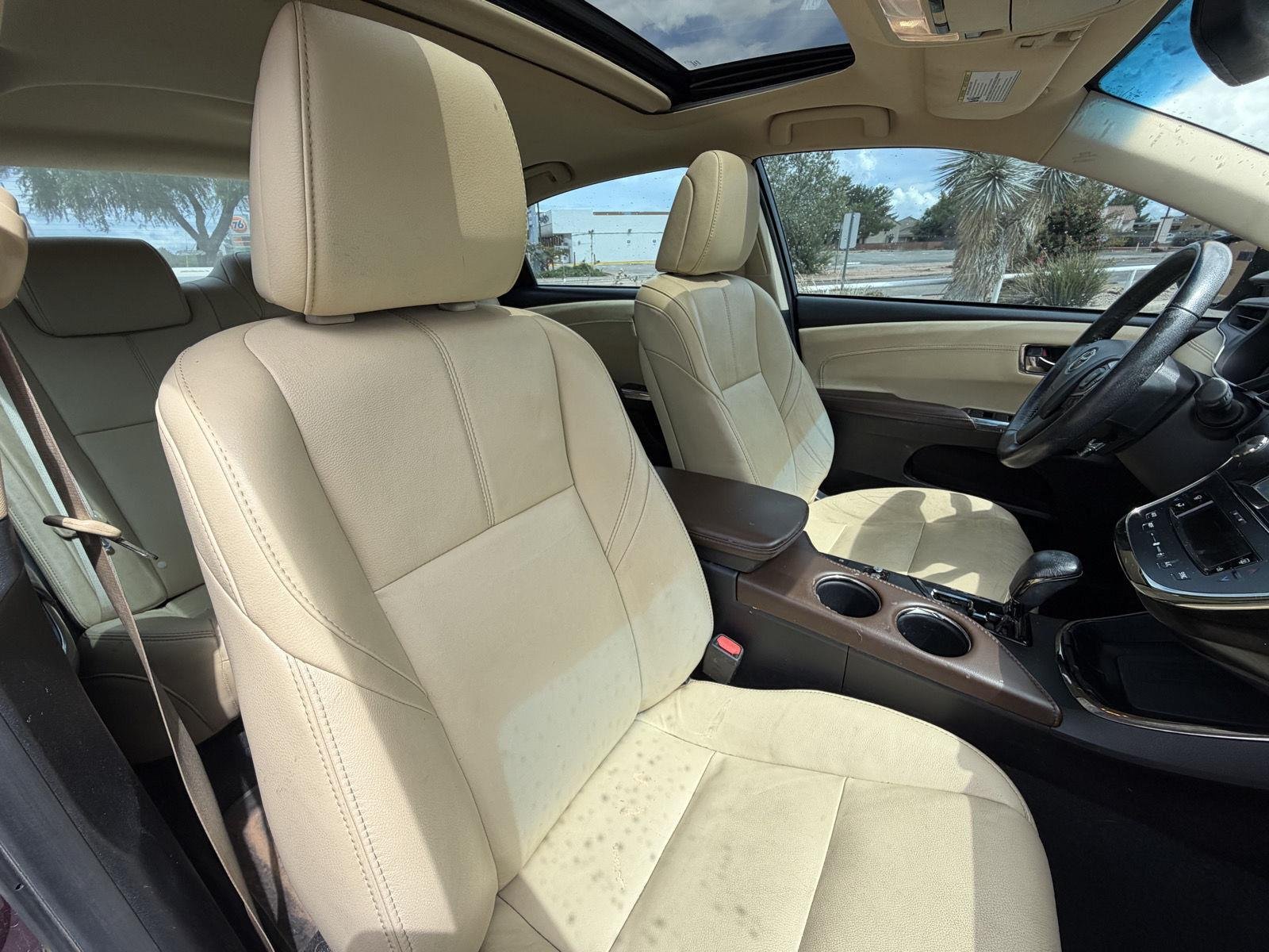 Used 2018 Sizzling Crimson Mica Toyota Hybrid XLE Premium image 18