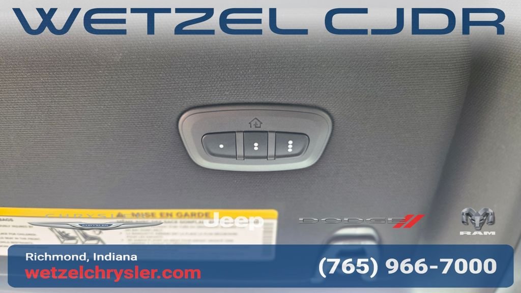 New 2026 Granite Crystal Metallic Clear-Coat Exterior Paint RAM Laramie image 24