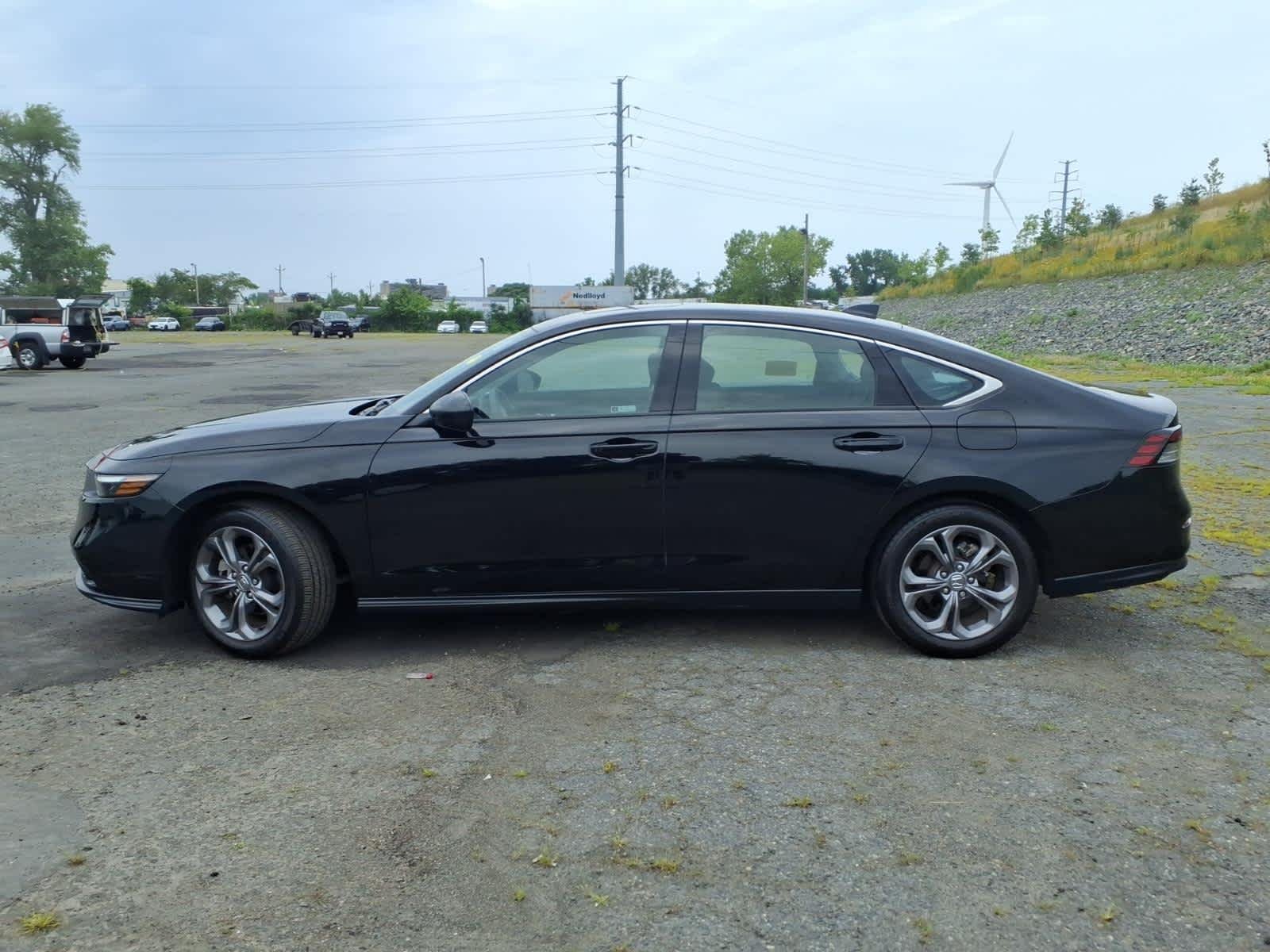 Certified Used 2024 Crystal Black Pearl Honda EX image 8