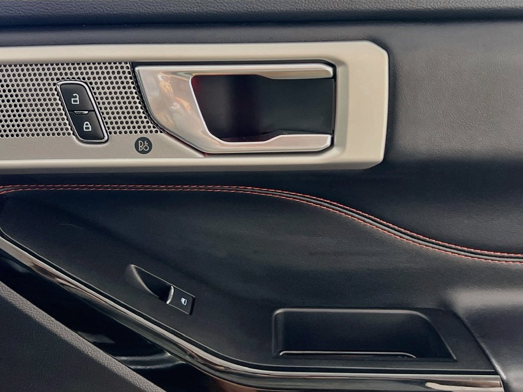 2022 Ford Explorer ST-LINE - Photo 20
