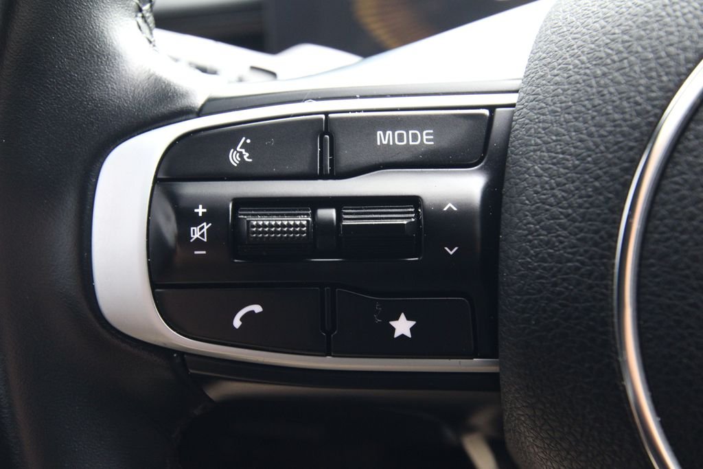 Used 2025 Gray Kia GT-Line image 20