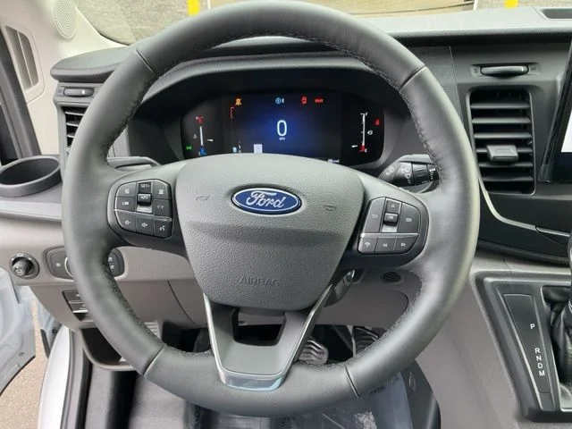 New 2026 Oxford White Ford Base image 19