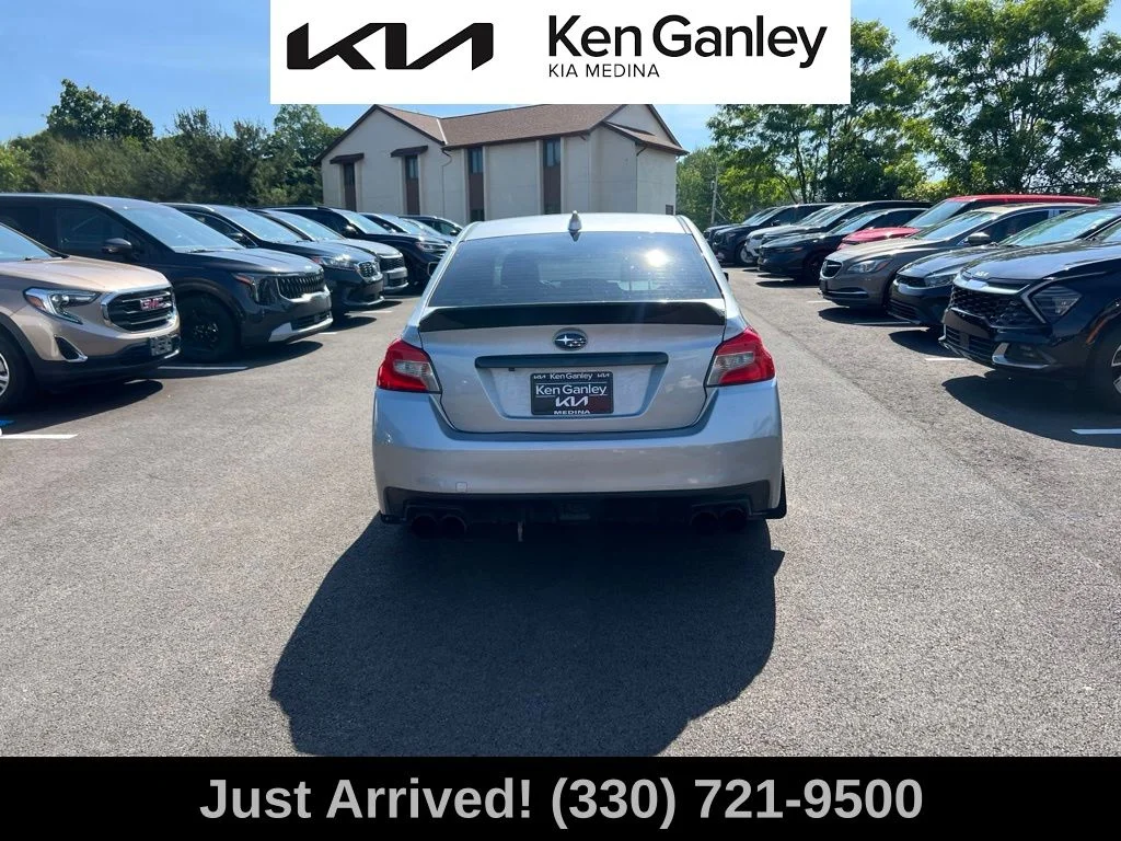 Used 2021 Silver Subaru Limited image 6