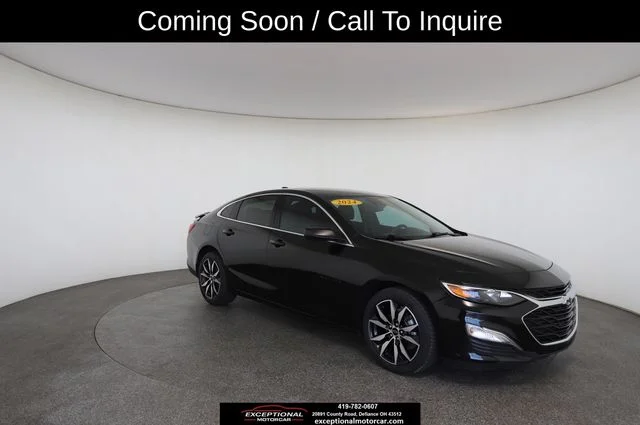 Used 2024 Black Chevrolet RS image 27