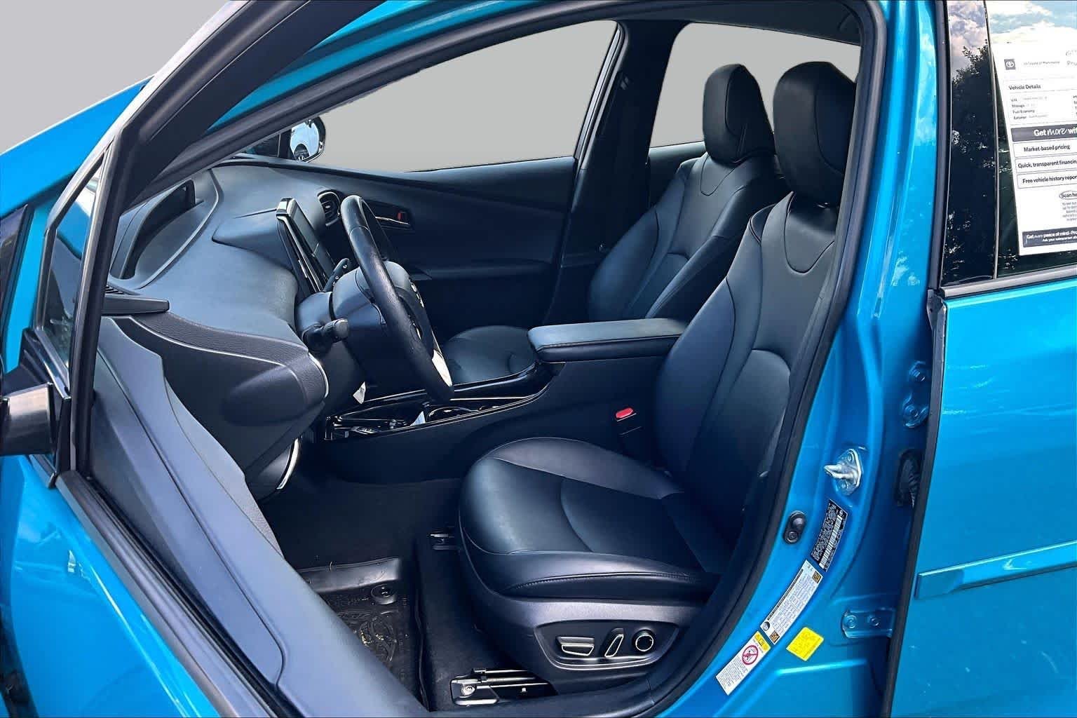 Certified Used 2017 Blue Magnetism Toyota Advanced image 9