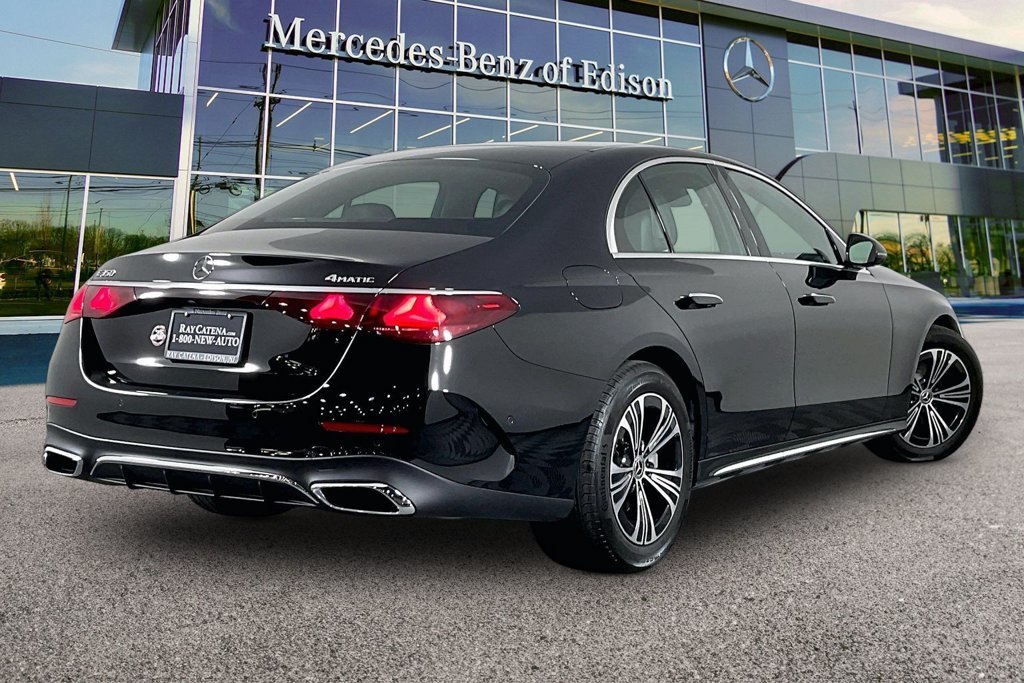 2026 Mercedes-Benz E-Class E350 - Photo 10