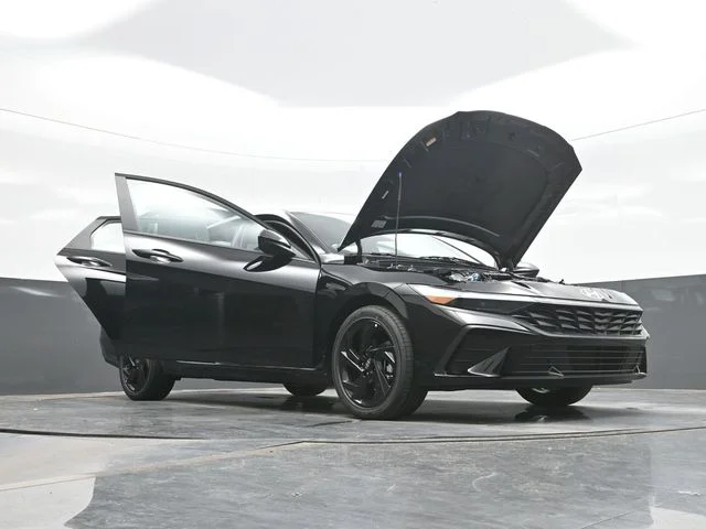 New 2026 Black Hyundai SEL Sport image 32