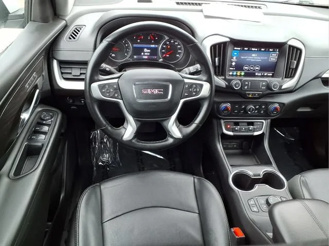 Used 2024 Summit White GMC SLT image 4