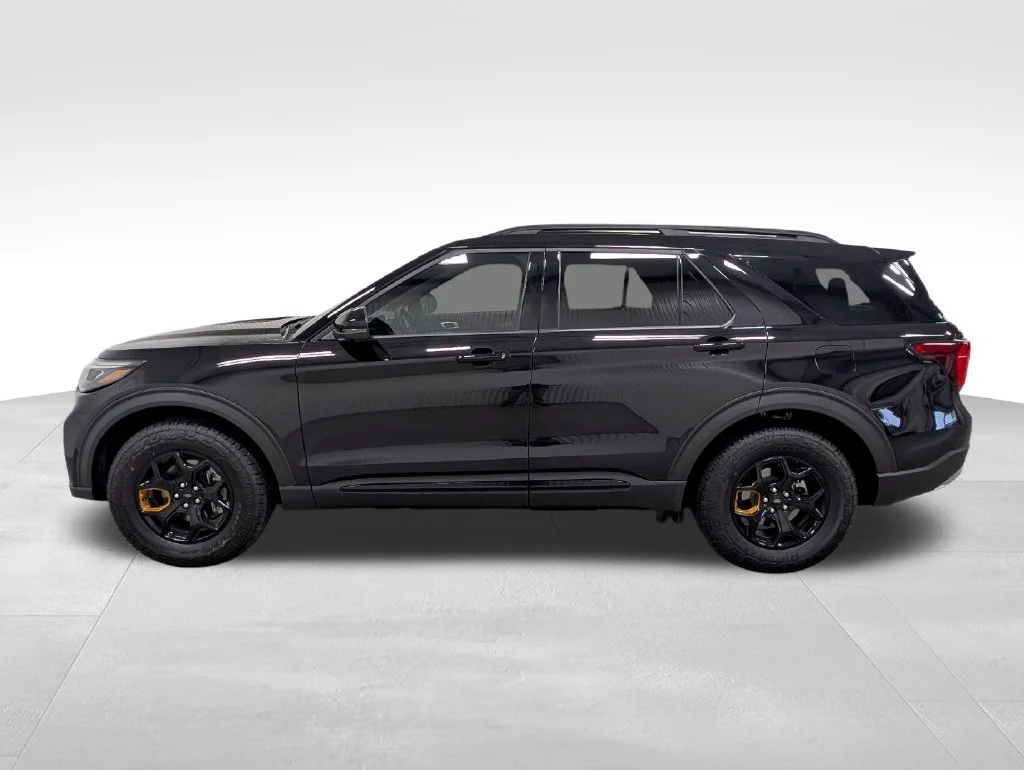 New 2027 Agate Black Metallic Ford Tremor® image 1