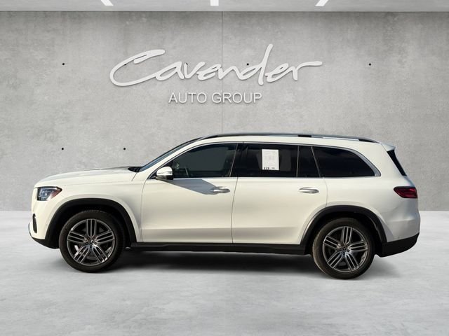 Used 2025  Mercedes-Benz GLS 450 image 13