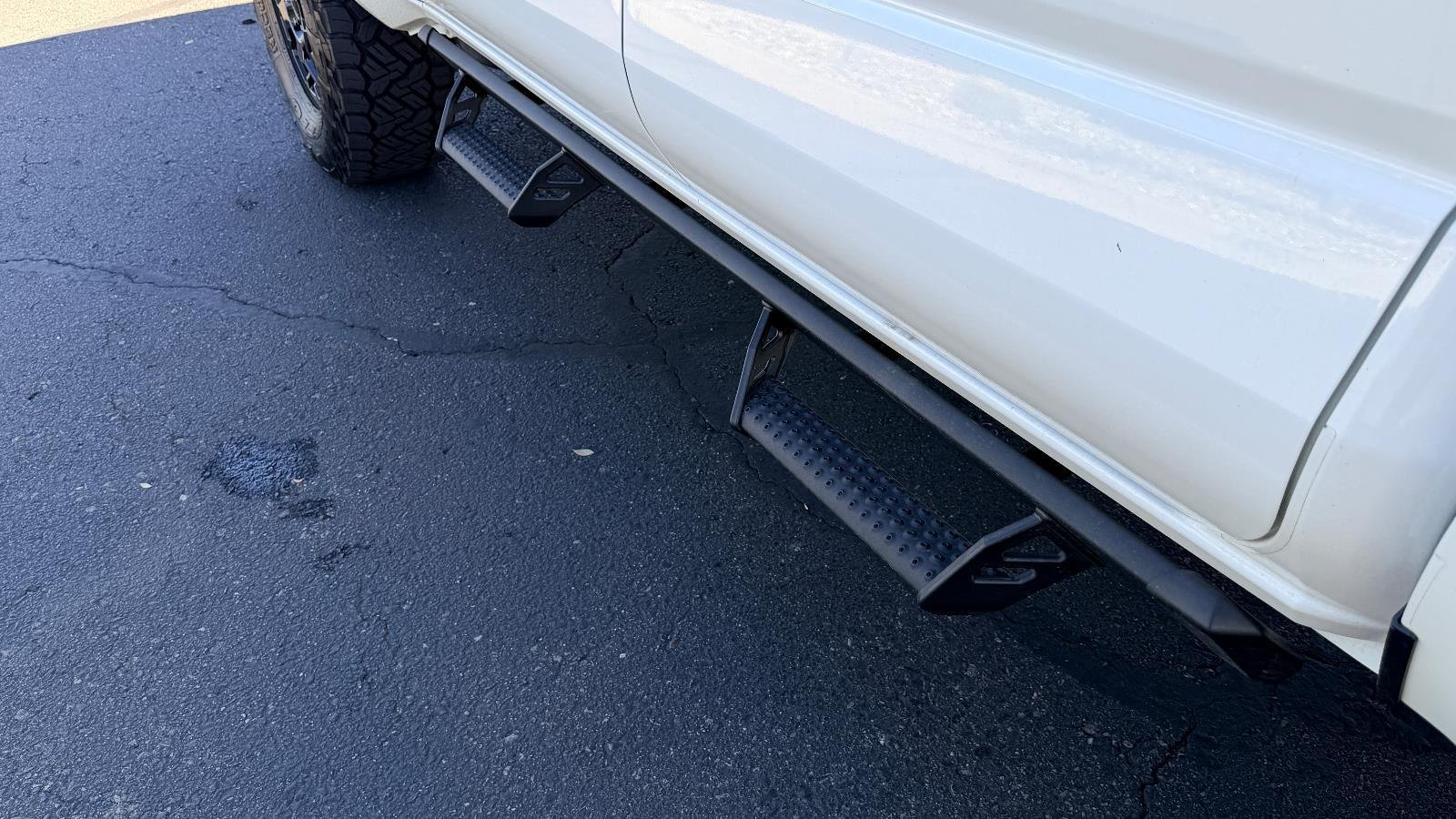 2025 Toyota Tacoma SR5 - Photo 10