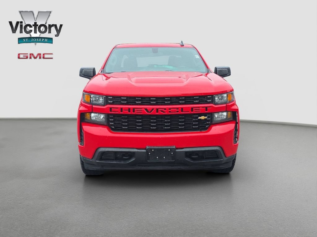 Used 2019 Chevrolet Silverado 1500 Custom with VIN 3GCUYBEF6KG306301 for sale in Kansas City