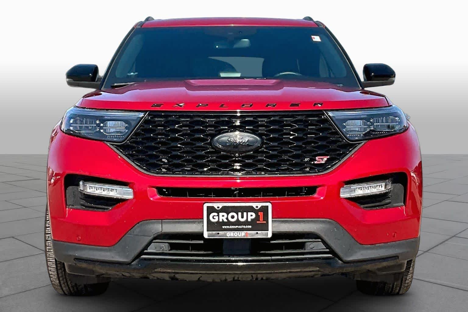 Used 2022 Rapid Red Metallic Tinted Clearcoat Ford ST image 4