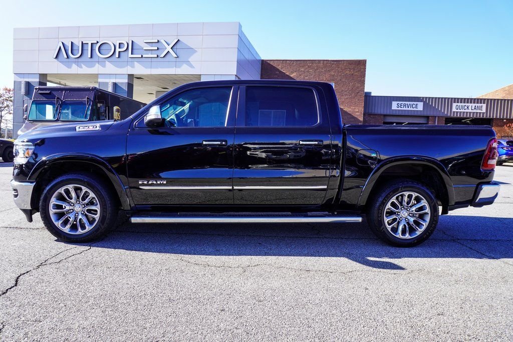 Used 2022 Black Ram Laramie image 31