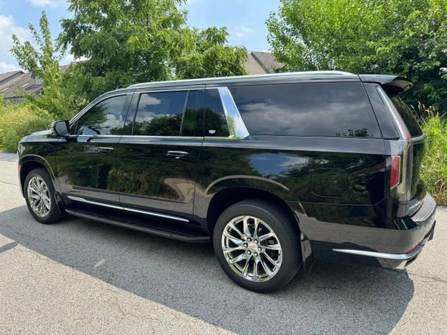Used 2021 Black Raven Cadillac Premium image 7