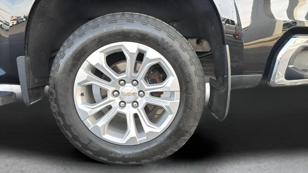 Used 2024 Black Chevrolet LTZ image 15