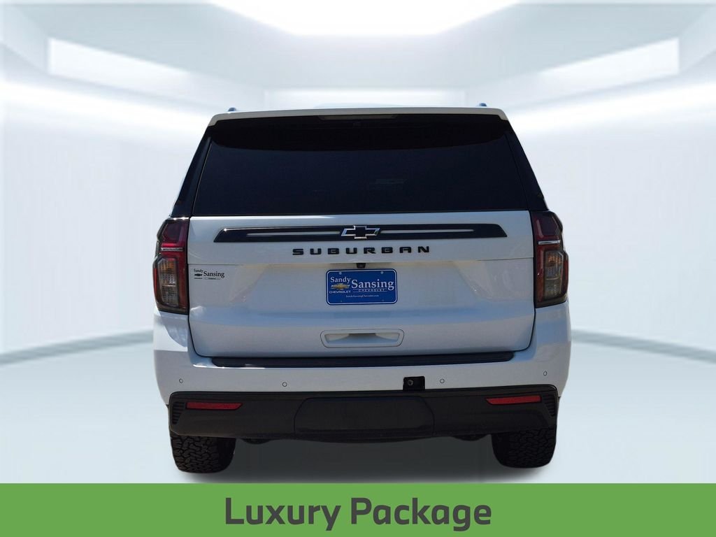 Used 2023 Summit White Chevrolet Z71 image 5