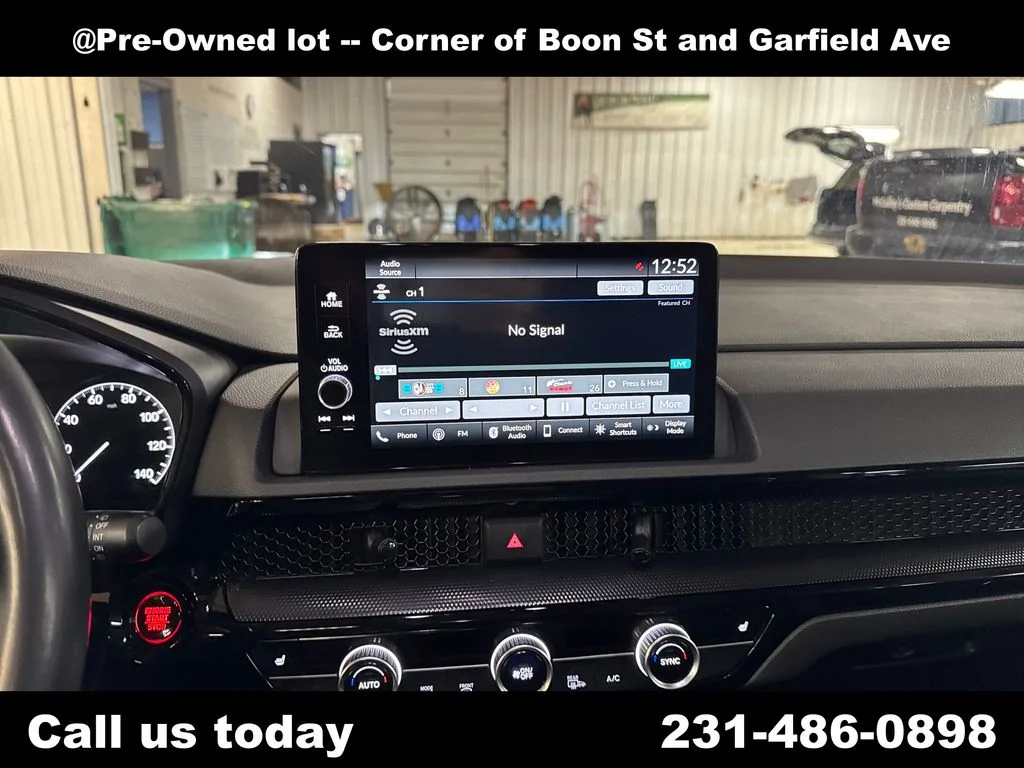 Used 2023  Honda EX-L image 18