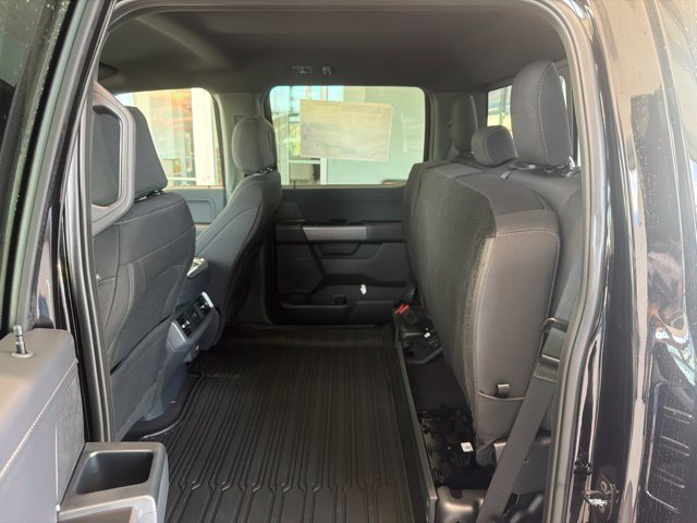 New 2026 Agate Black Metallic Ford XLT image 57