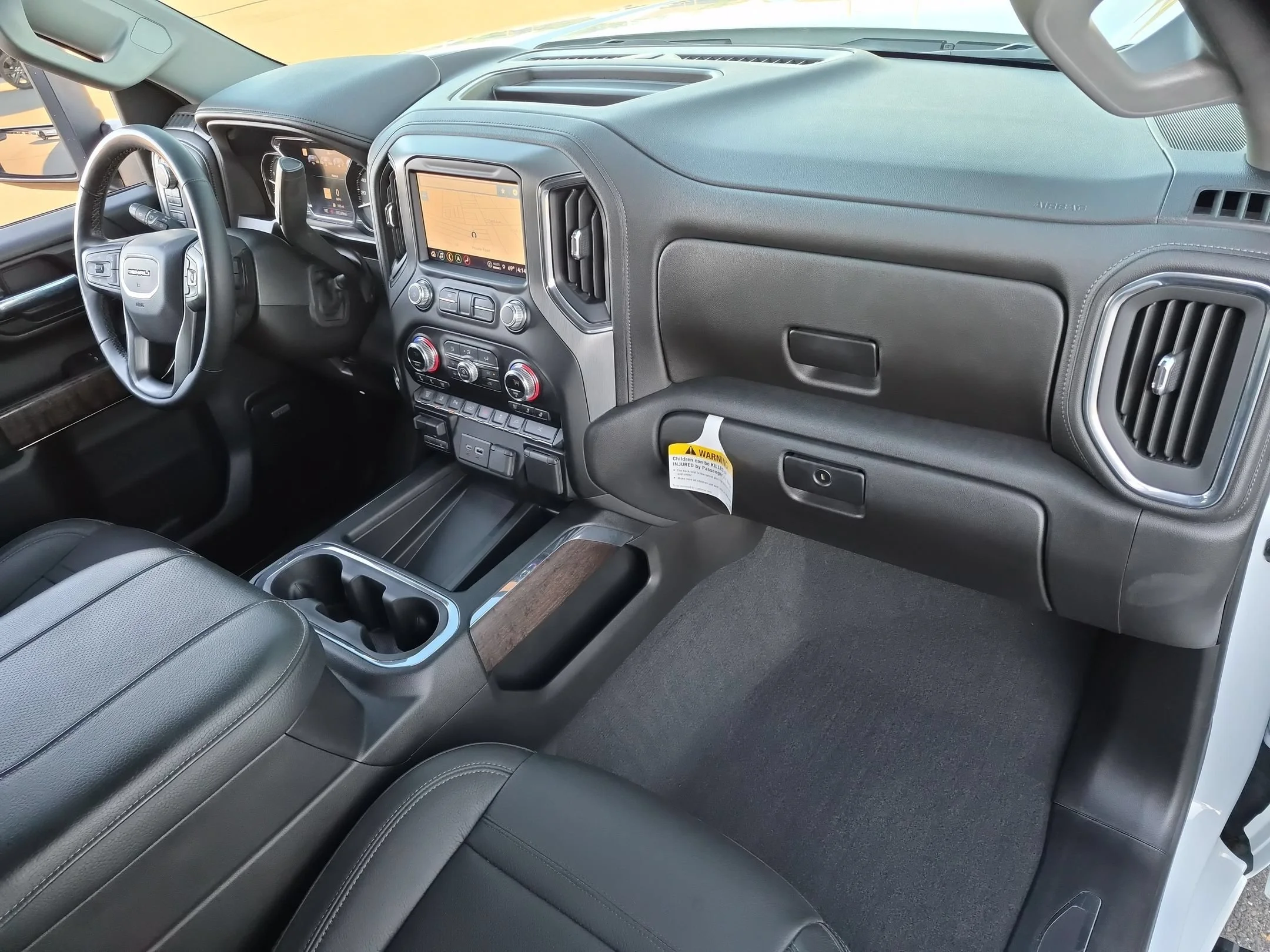 Used 2023 Summit White GMC Denali image 29