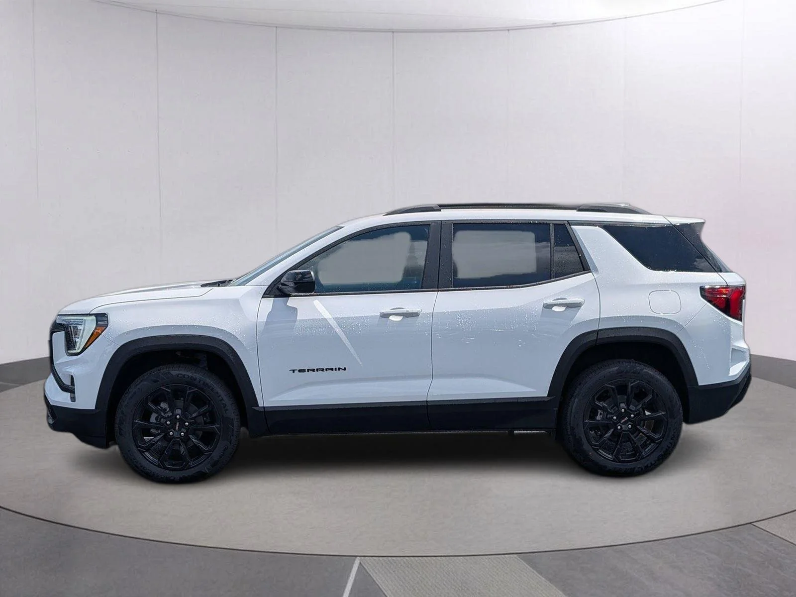 New 2026 Summit White GMC Elevation image 2