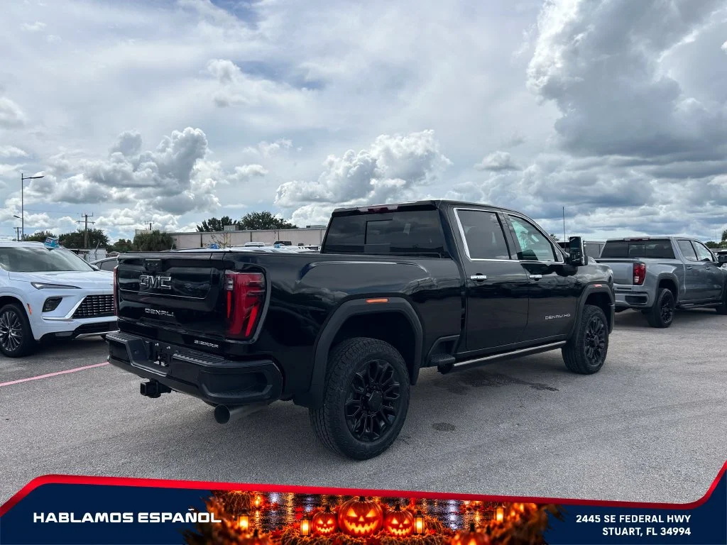 New 2026 Onyx Black GMC Denali Ultimate image 7