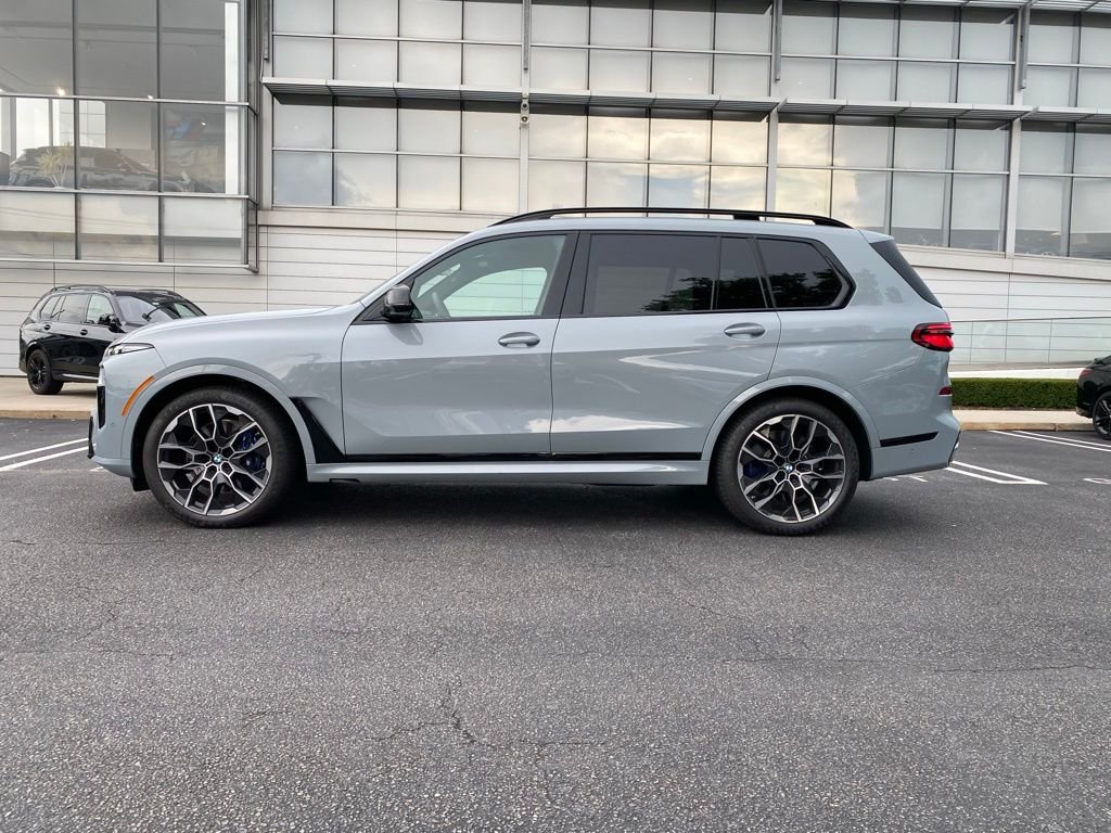 2026 BMW X7 M60i - Photo 5