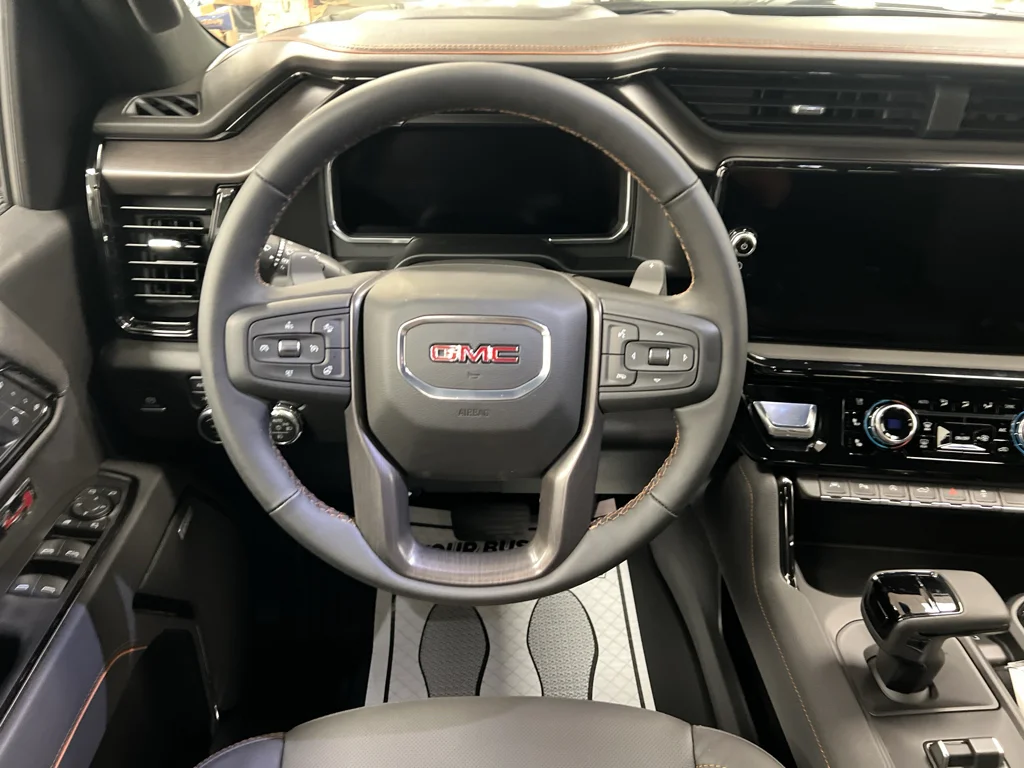 2026 GMC Sierra 1500 AT4 - Photo 10