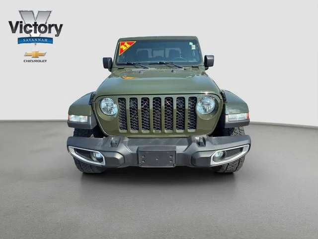 Used 2021 Jeep Gladiator Sport S with VIN 1C6JJTAG6ML577075 for sale in Kansas City