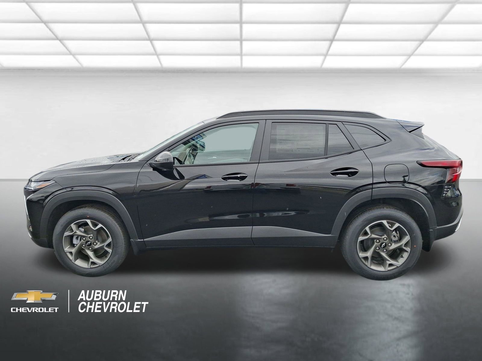 2026 Chevrolet Trax LT - Photo 6
