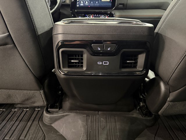 Used 2025 Sterling Metallic GMC AT4 image 19