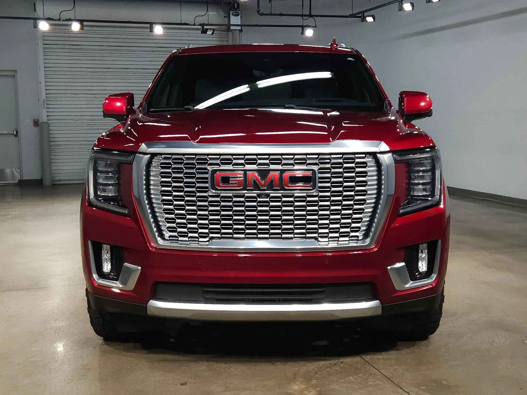 Used 2023 Volcanic Red Tintcoat GMC Denali image 2