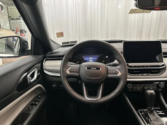 Used 2025 Silver Jeep Limited image 13