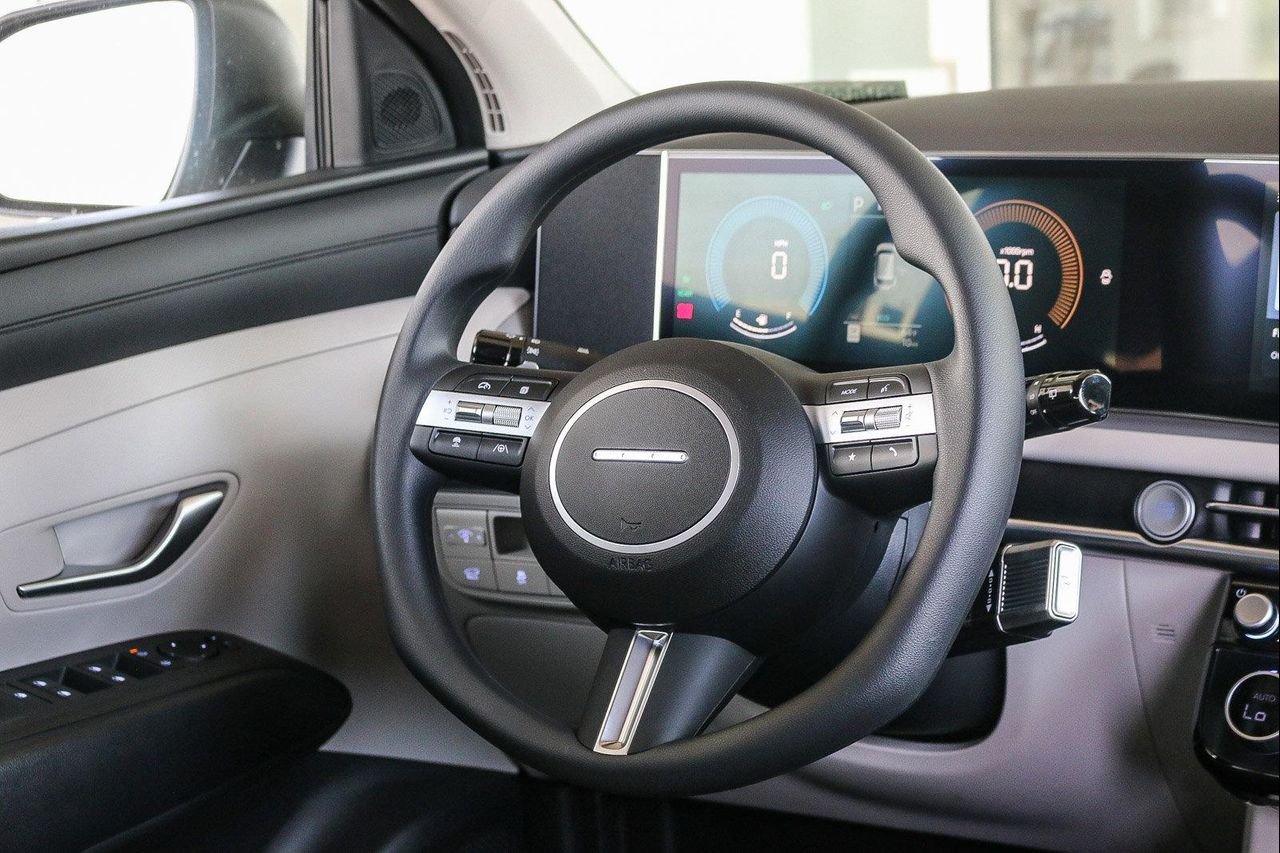 New 2026 Silver Hyundai SEL image 43