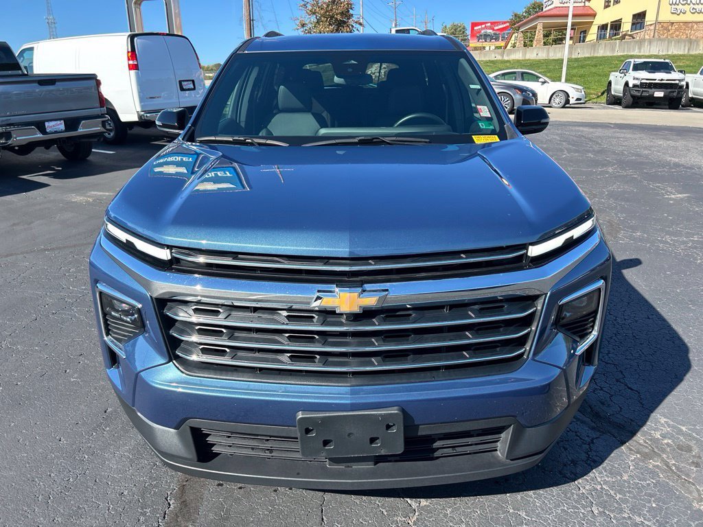 Used 2026 Chevrolet Traverse LT with VIN 1GNEVGKS9TJ154114 for sale in Kansas City