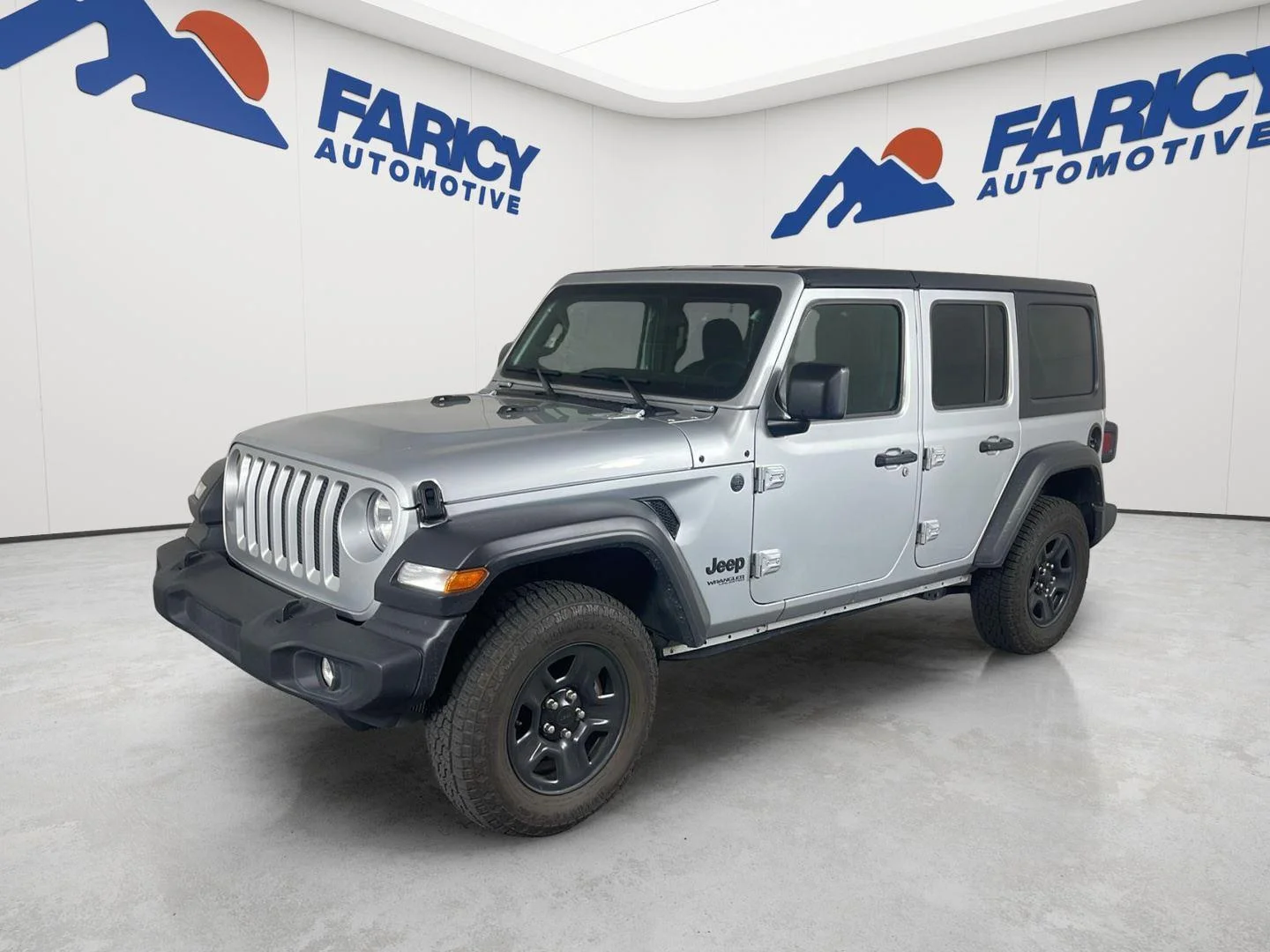 Used 2022 Silver Zynith Clearcoat Jeep Unlimited Sport image 1