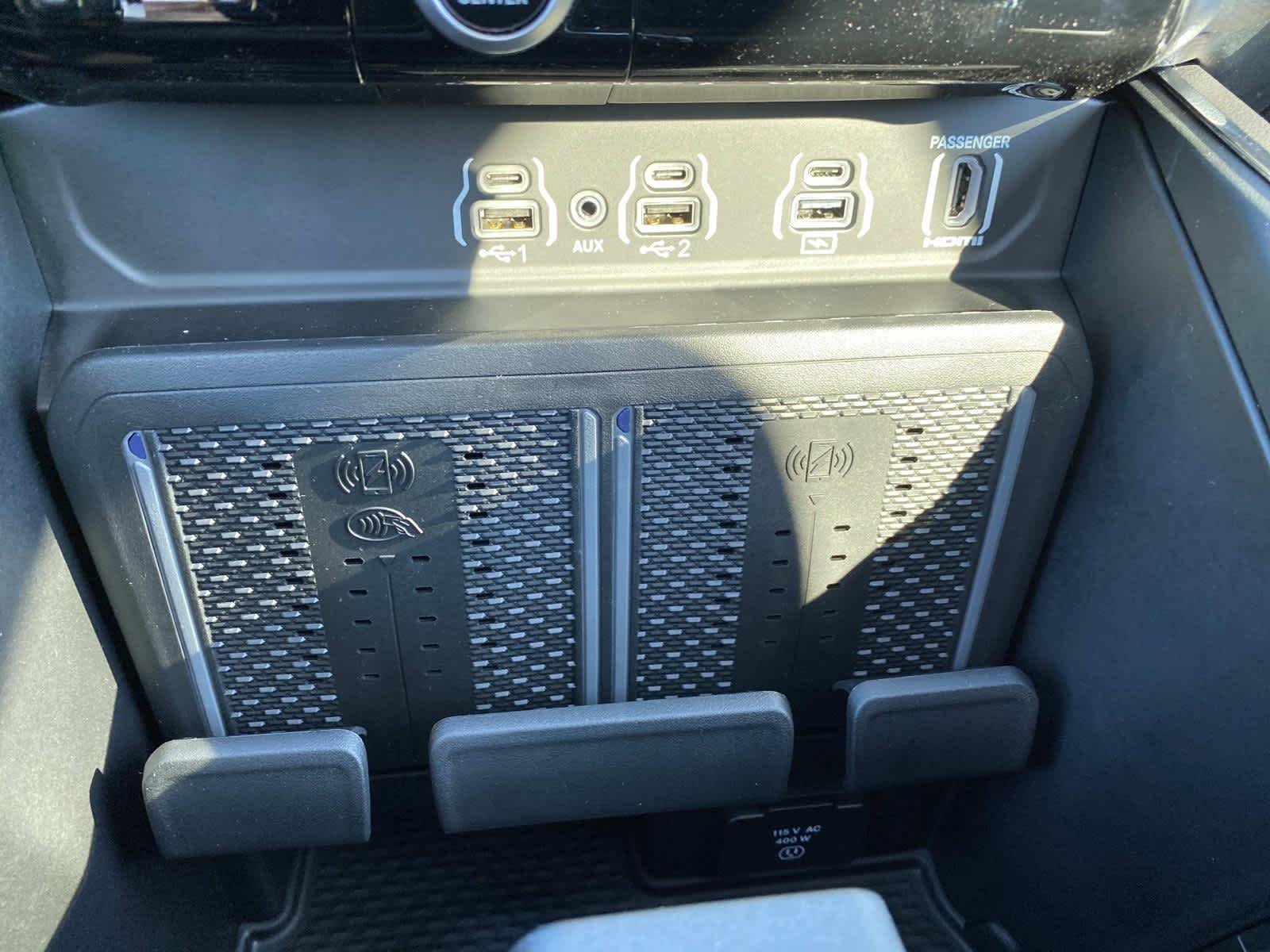New 2026 Bright White Clear-Coat Exterior Paint RAM Laramie image 14
