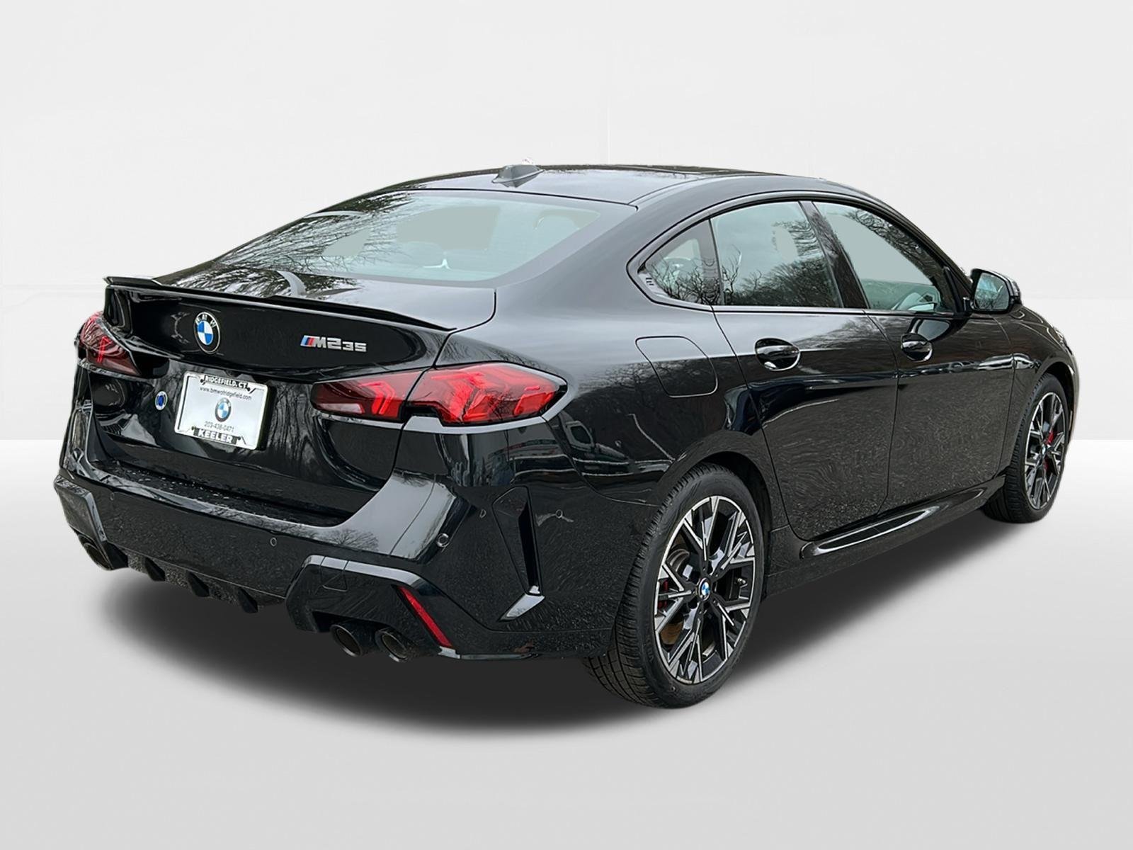 2025 BMW 2 Series M235 - Photo 4