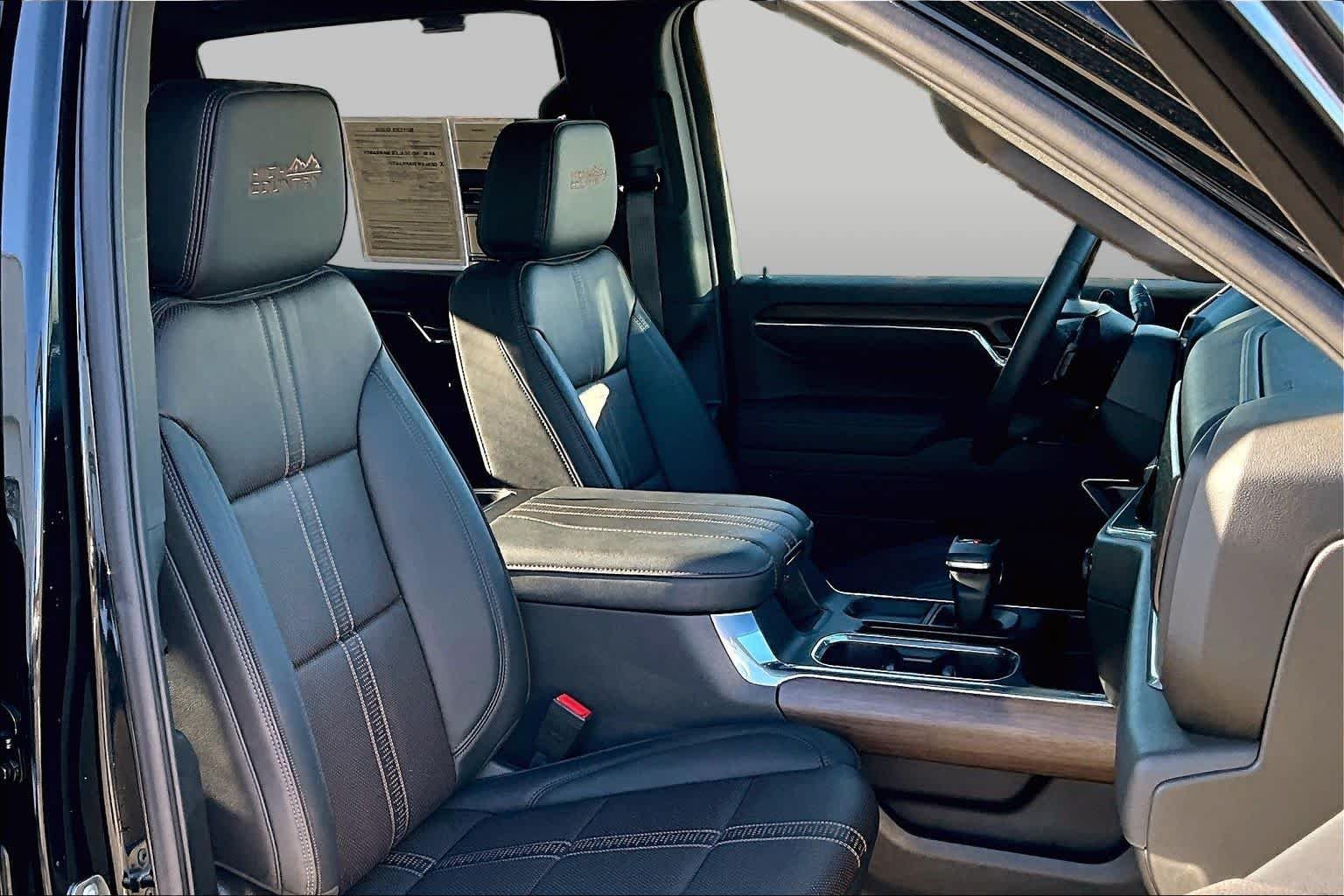 2025 Chevrolet Silverado 1500 High Country - Photo 20