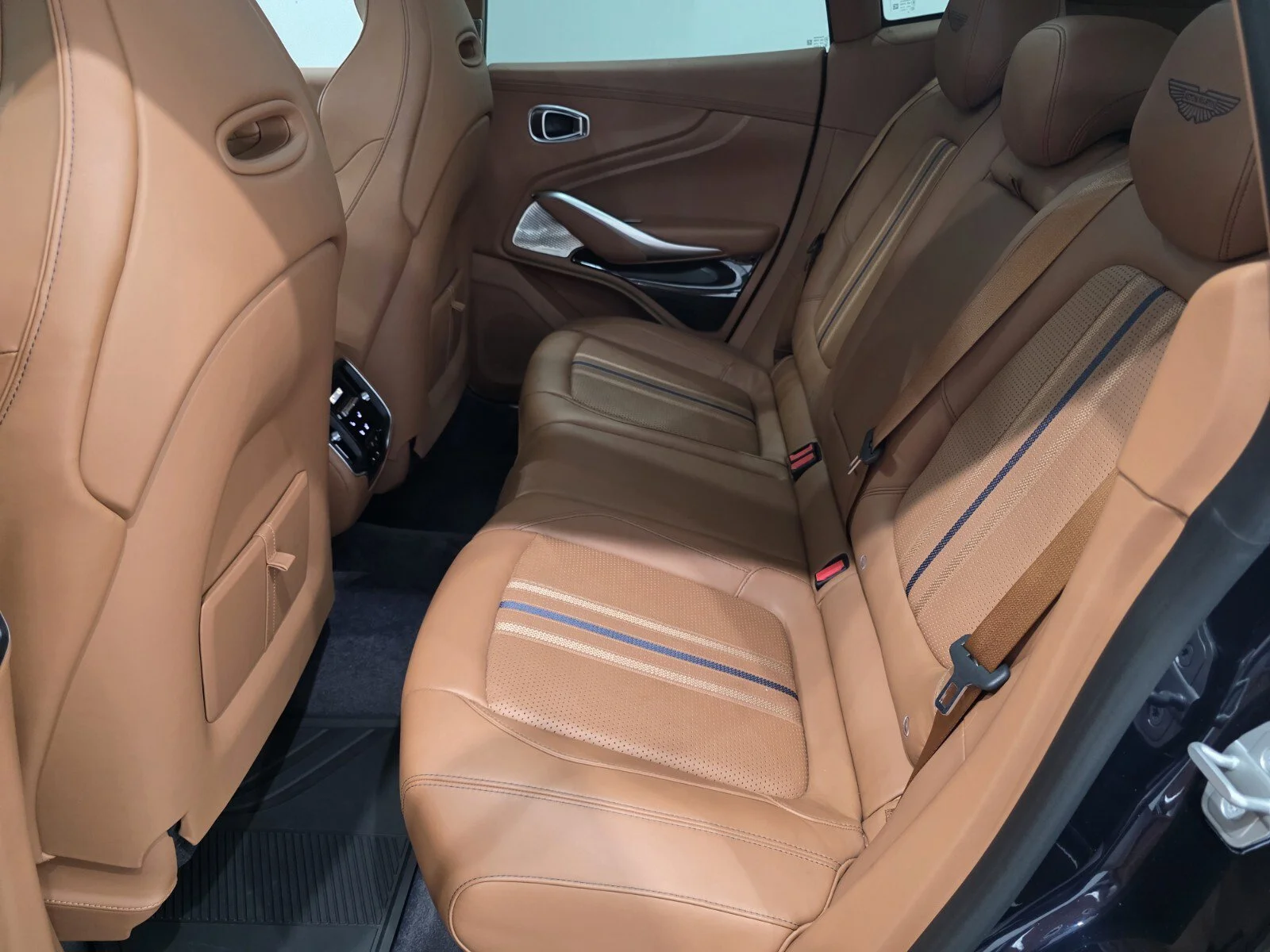 Used 2025 Q Sabiro Blue Aston Martin 707 image 18