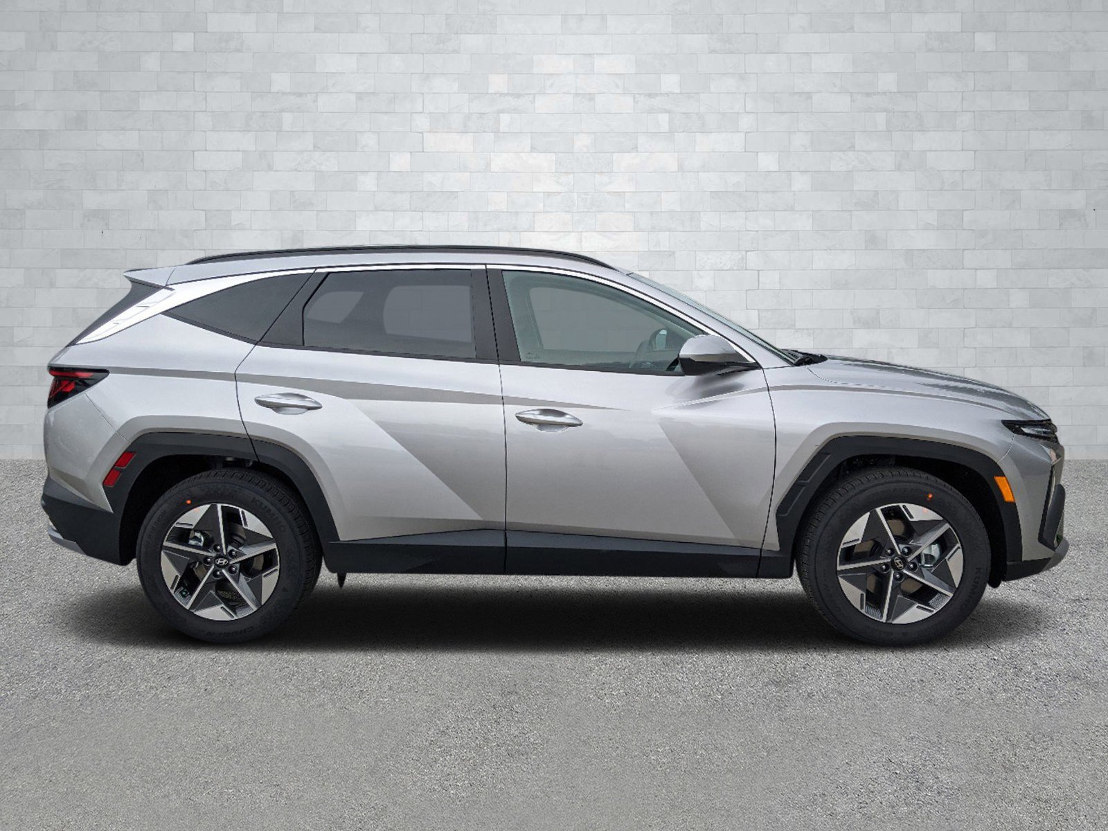 2025 Hyundai Tucson SEL - Photo 34