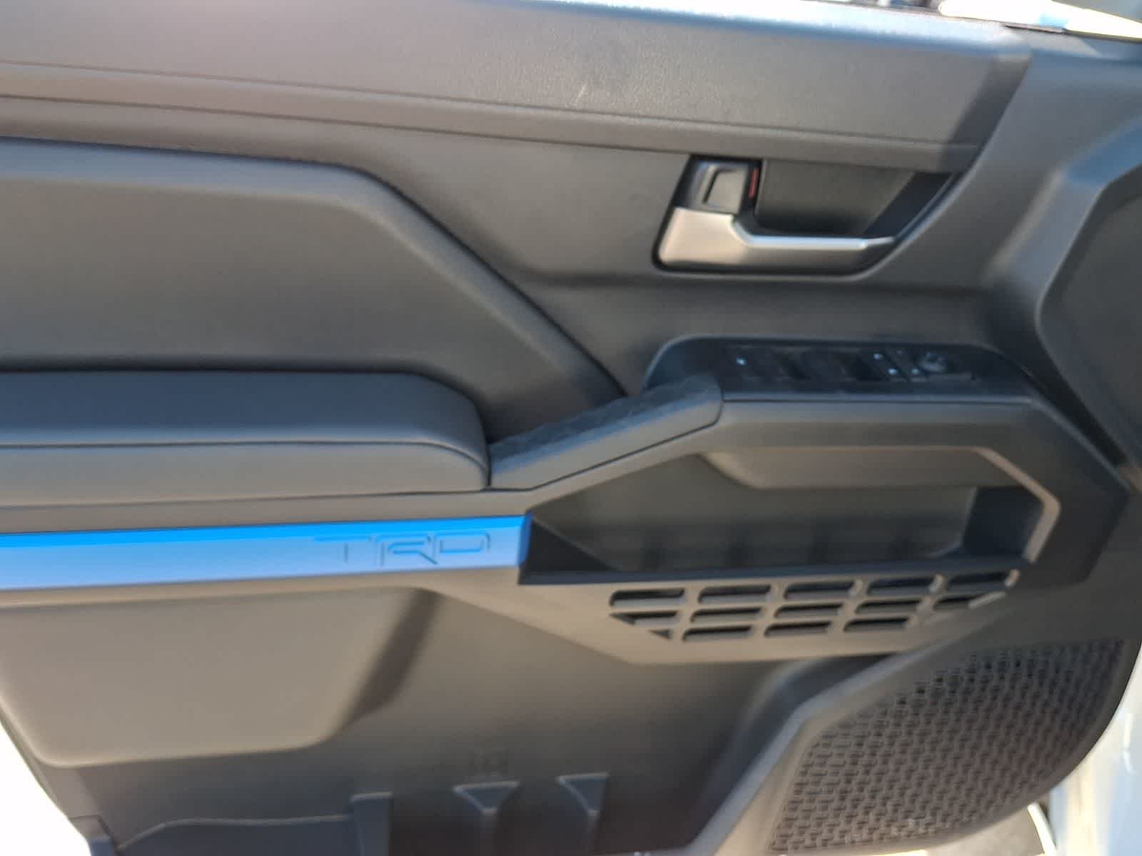 2026 Toyota Tacoma TRD Sport - Photo 10