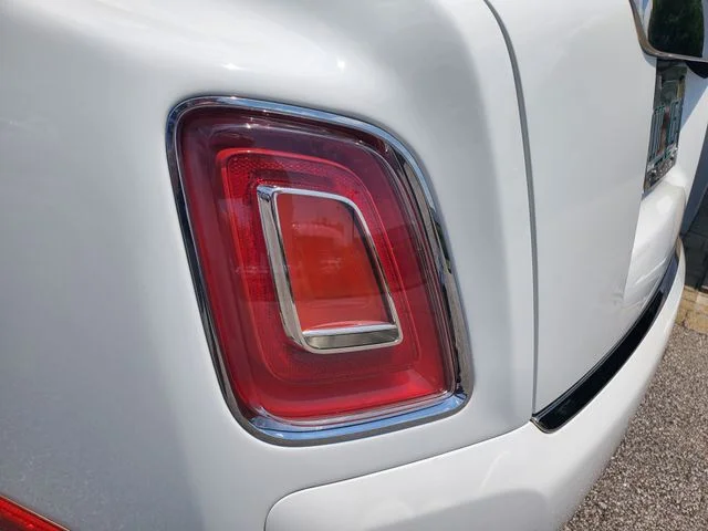 Used 2019 White Rolls-Royce Base image 40