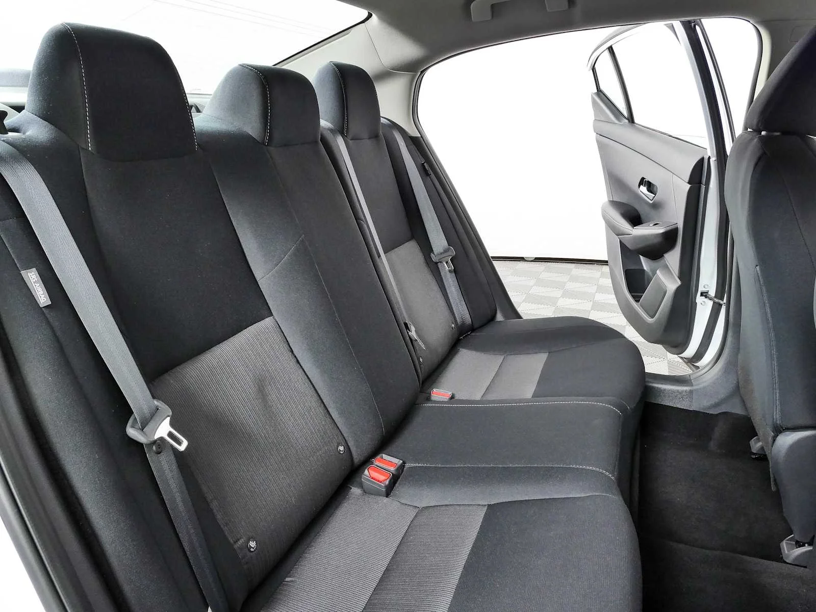 Used 2023 Fresh Powder Nissan SV image 18