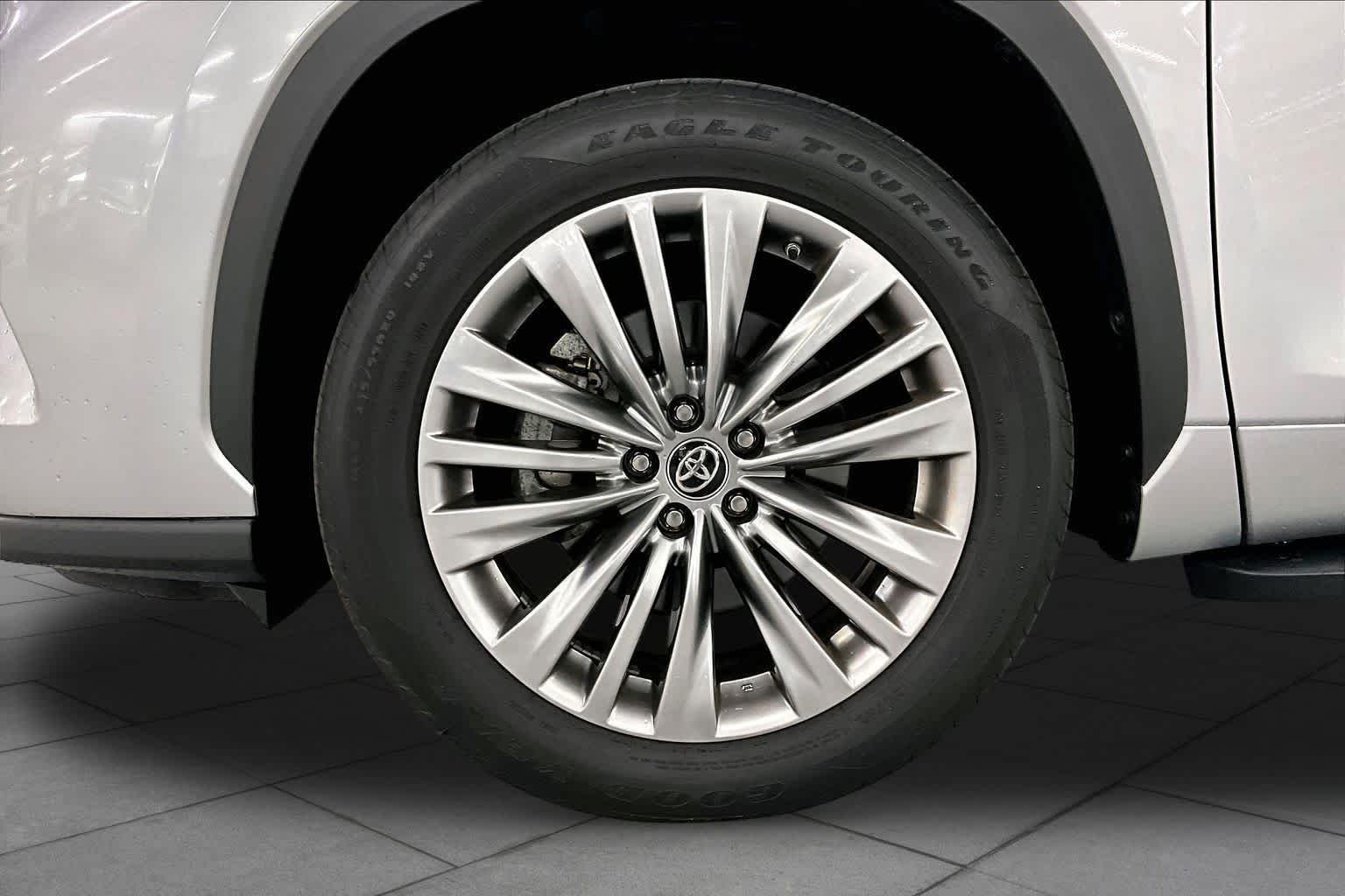 Used 2023 Celestial Silver Metallic Toyota Platinum image 11