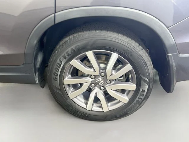Used 2019  Honda EX-L image 26