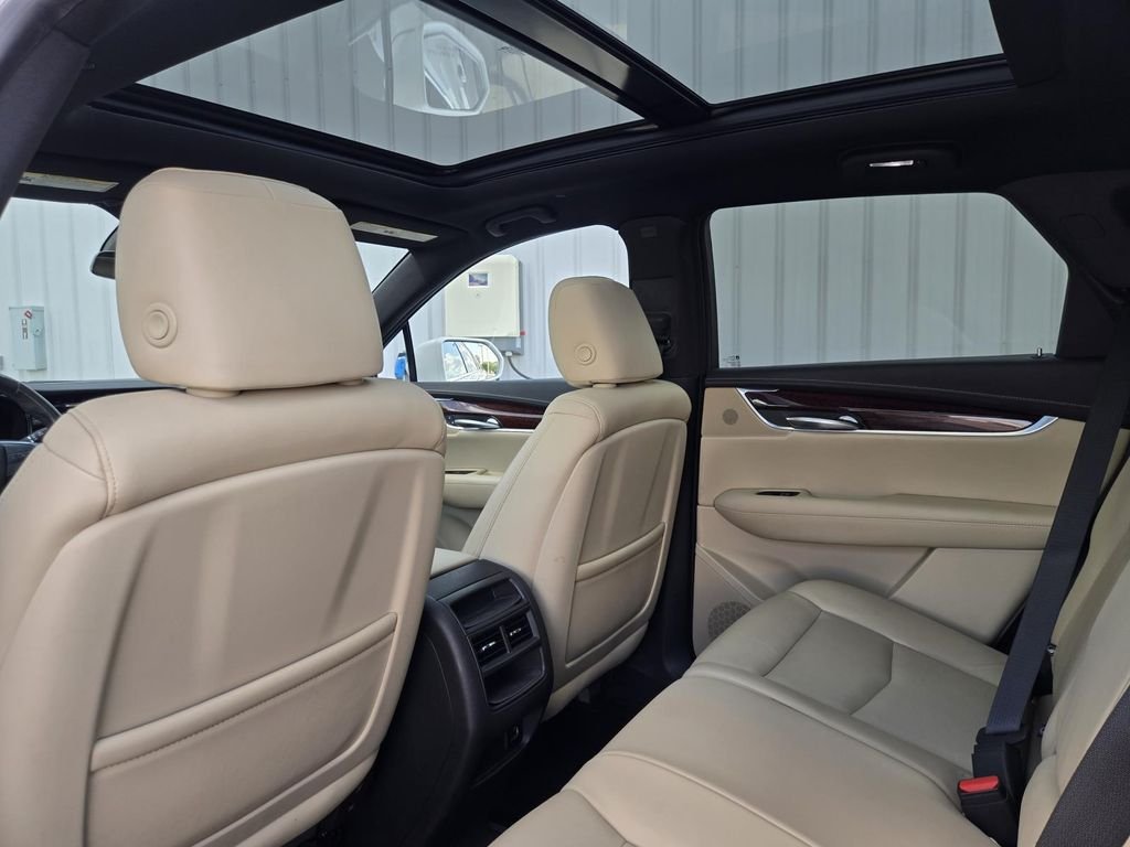 Used 2018 White Cadillac Luxury image 14